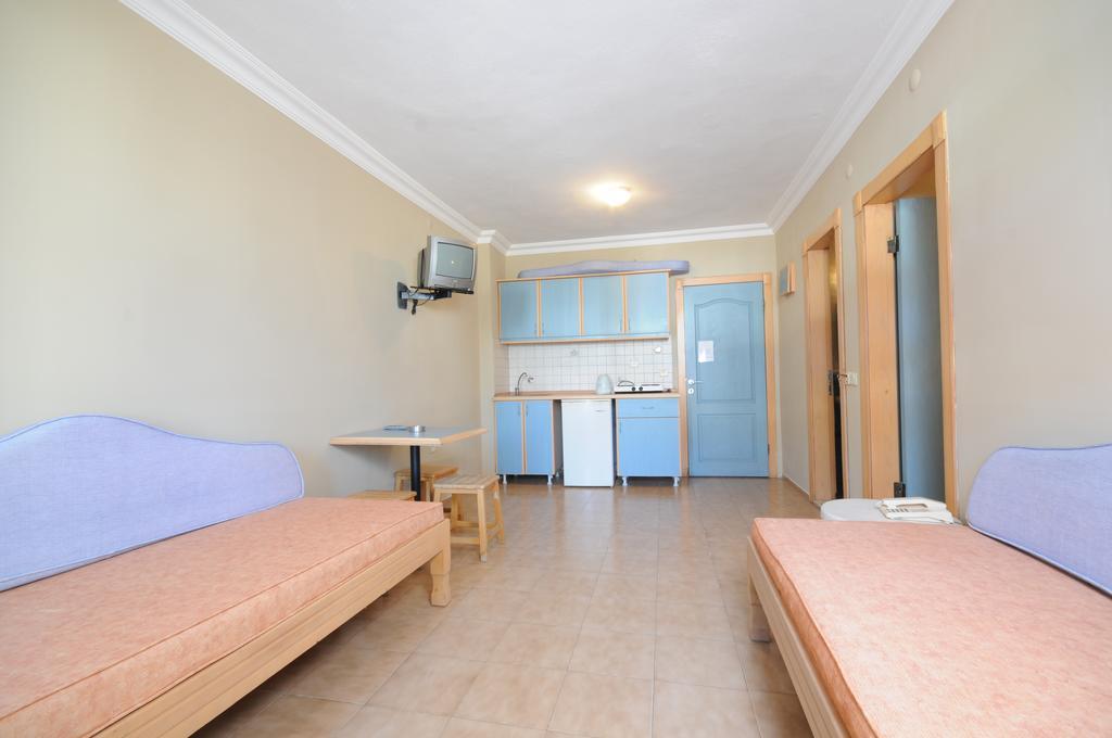 Selen Apart İçmeler Exterior foto